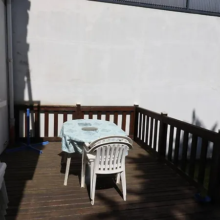Lumineux à - Proche Gare Et Plage, 6 Pers., Terrasse, Animaux Admis - Fr-1-738-24 Royan